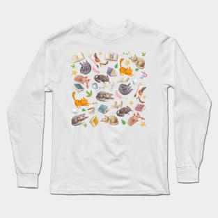 Cute Cats Napping with Books Pattern Long Sleeve T-Shirt